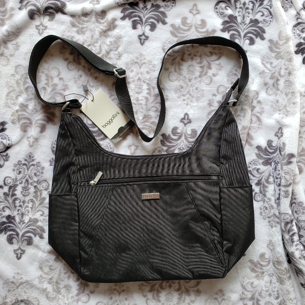 🌺 NWT! Baggallini Purse 🌺